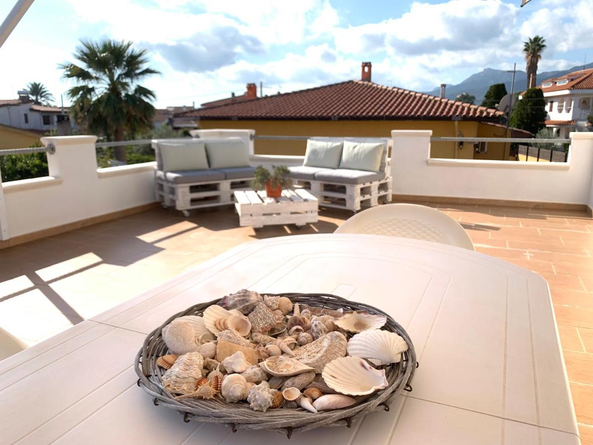 Villa Maria Apartment Capoterra Buitenkant foto