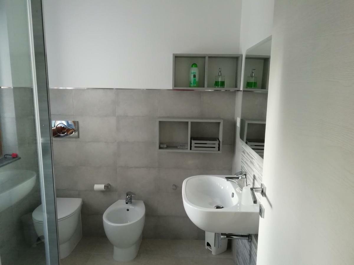 Villa Maria Apartment Capoterra Buitenkant foto