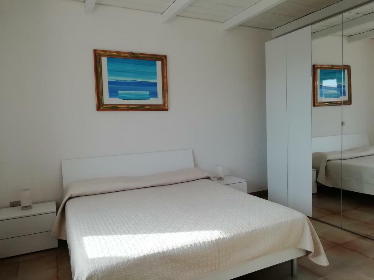 Villa Maria Apartment Capoterra Buitenkant foto